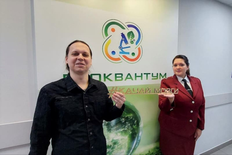 Гостями стали заместитель начальника отдела эпидемиологического надзора и санитарной охраны территории Управления Роспотребнадзора по Владимирской области Дарья Никитина и зоолог, энтомолог ФБУЗ «Центр гигиены и эпидемиологии в Владимирской области» Андрей Малыгин. Гостями стали заместитель начальника отдела эпидемиологического надзора и санитарной охраны территории Управления Роспотребнадзора по Владимирской области Дарья Никитина и зоолог, энтомолог ФБУЗ «Центр гигиены и эпидемиологии в Владимирской области» Андрей Малыгин.